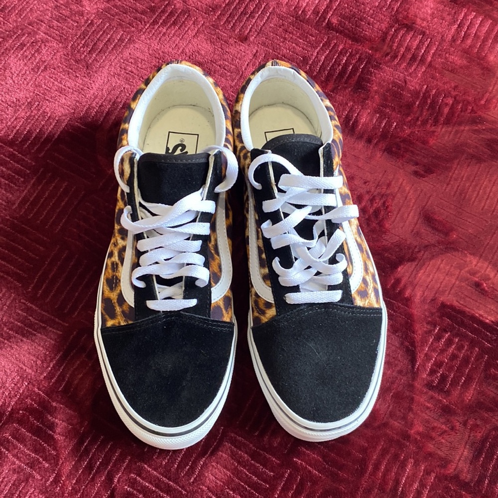 Vans sneakers new! - Picture 2 of 5